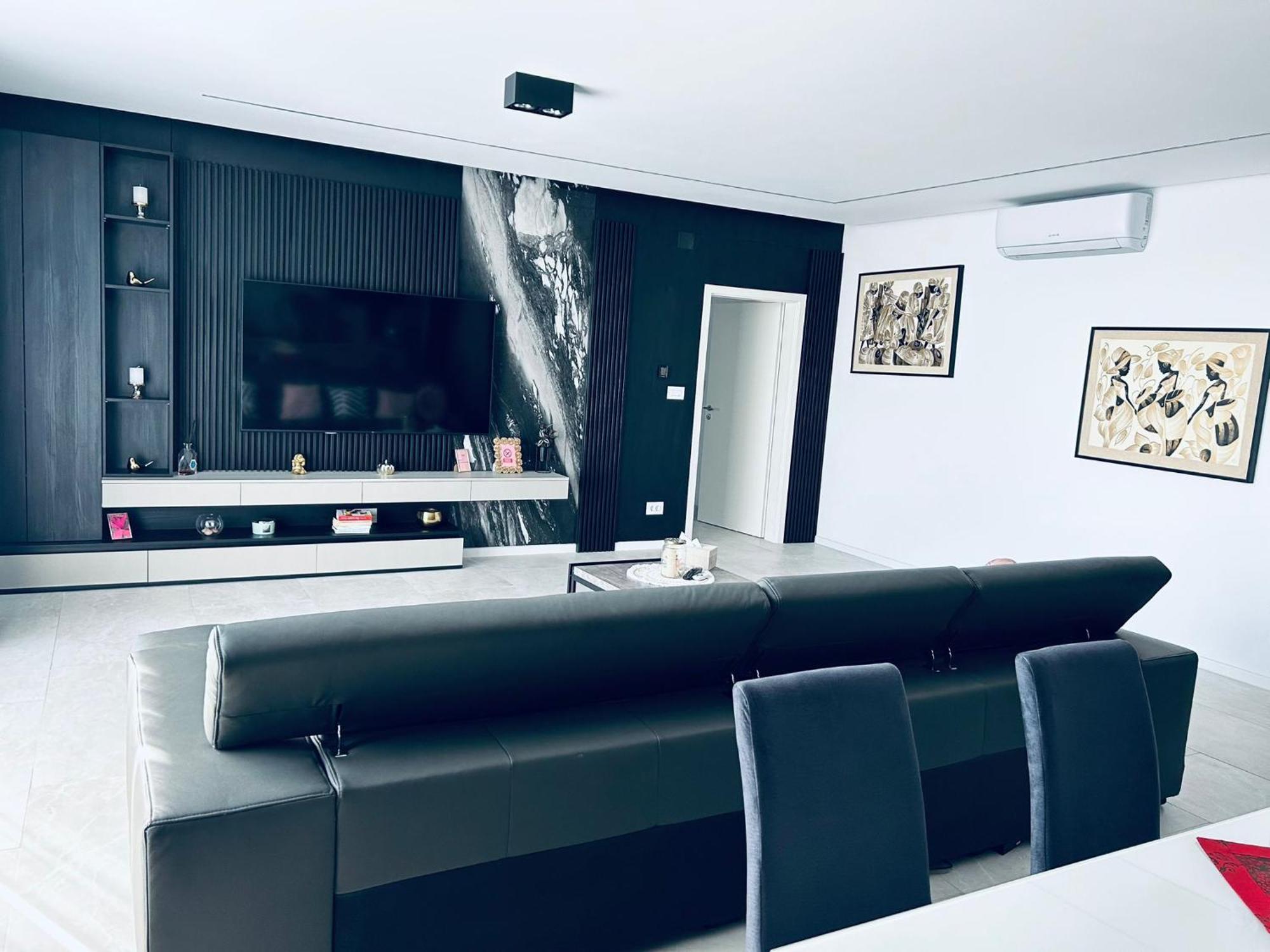 Apartament/penthouse Ssara Apartament